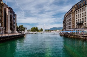 Река Рона в Женеве