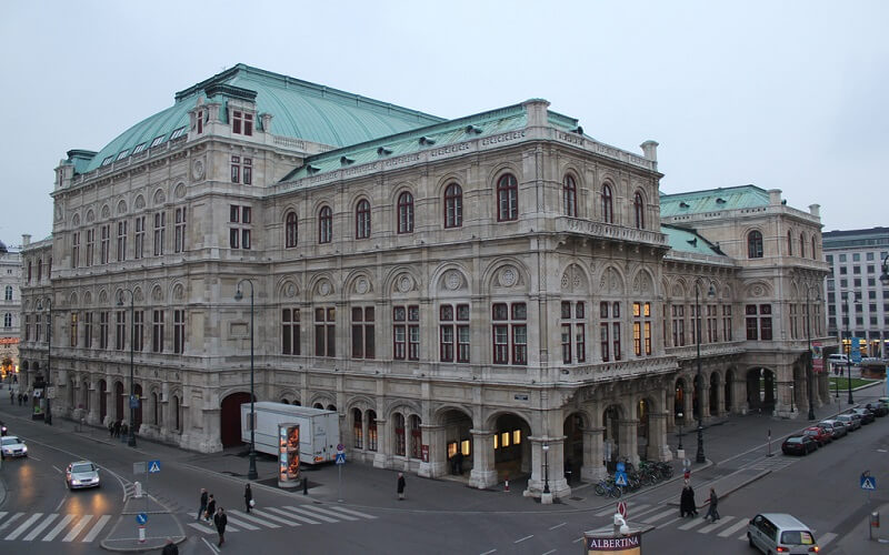 Венская опера, Австрия