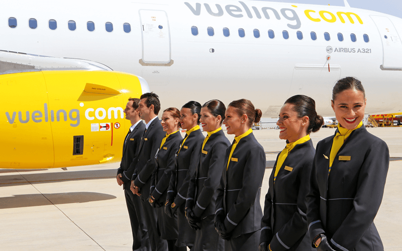екіпаж авіакомпанії Vueling