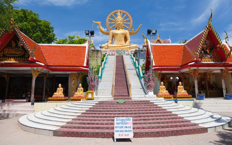 храм Пхра Нанг Санг